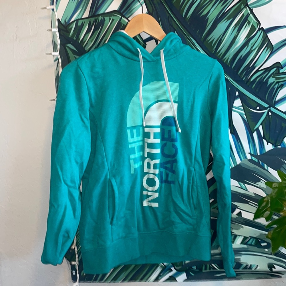 Size small Blue Northface sweater